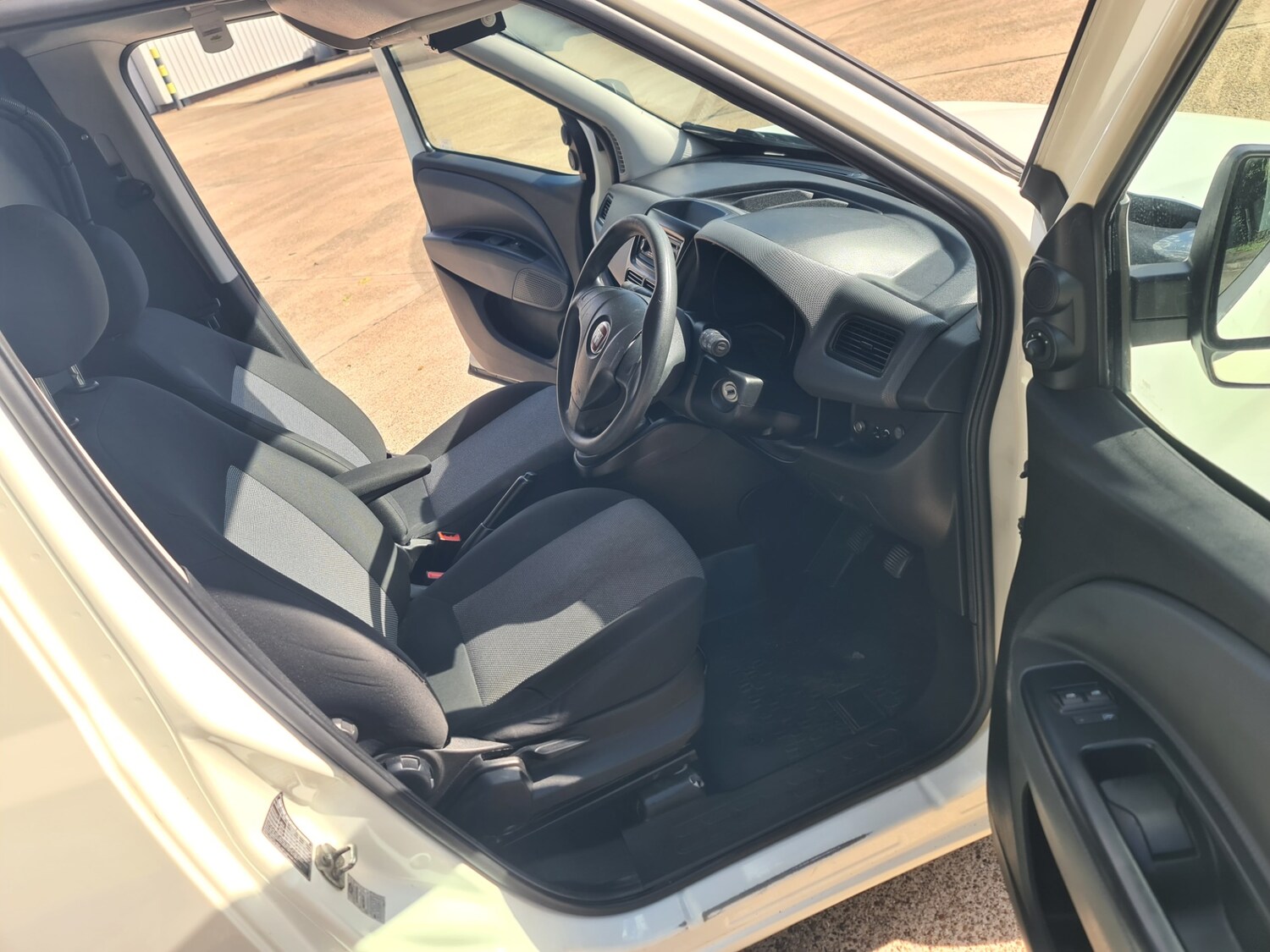 Used Fiat Doblo 2017 for sale - 76305675: Photo 24