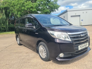 Used Toyota Noah 2014 for sale - 78762137: Photo