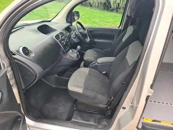 Used Renault Kangoo 2017 for sale - 76301188: Photo