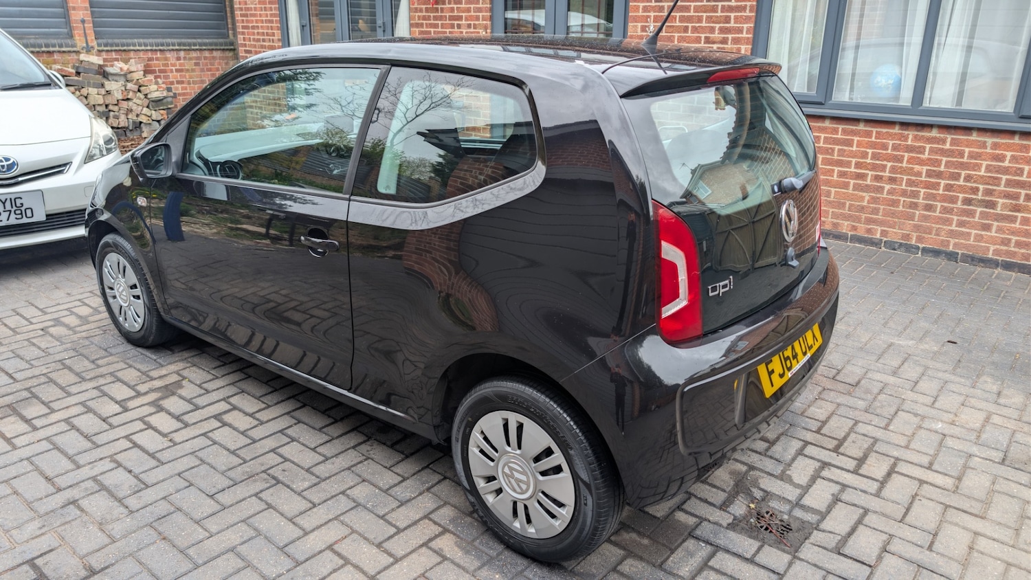 Used Volkswagen up! 2014 for sale - 78212065: Photo 16