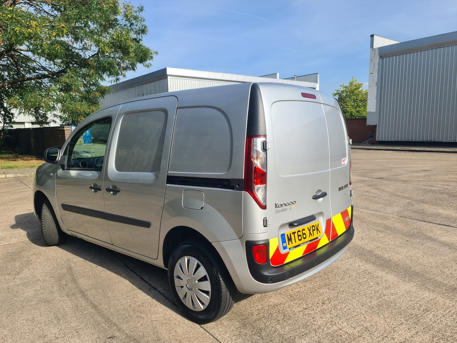 Used Renault Kangoo 2016 for sale - 76305820: Photo 13