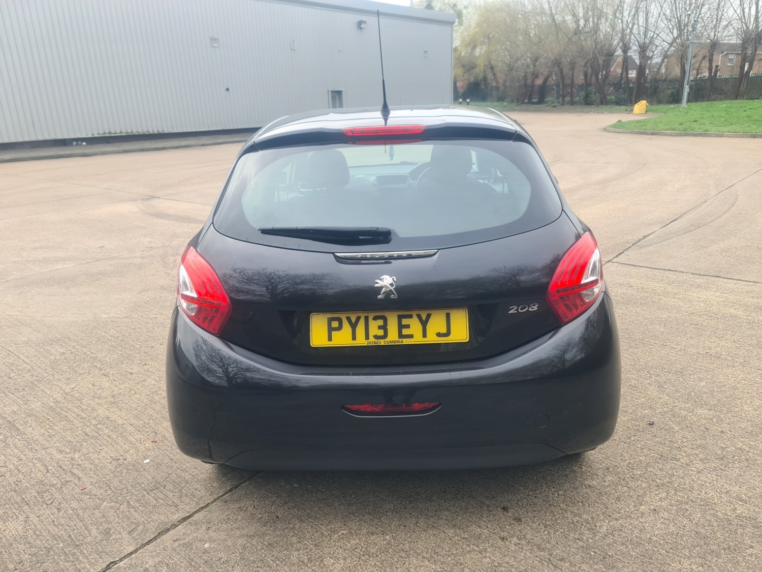 Used Peugeot 208 2013 for sale - 77742571: Photo 17
