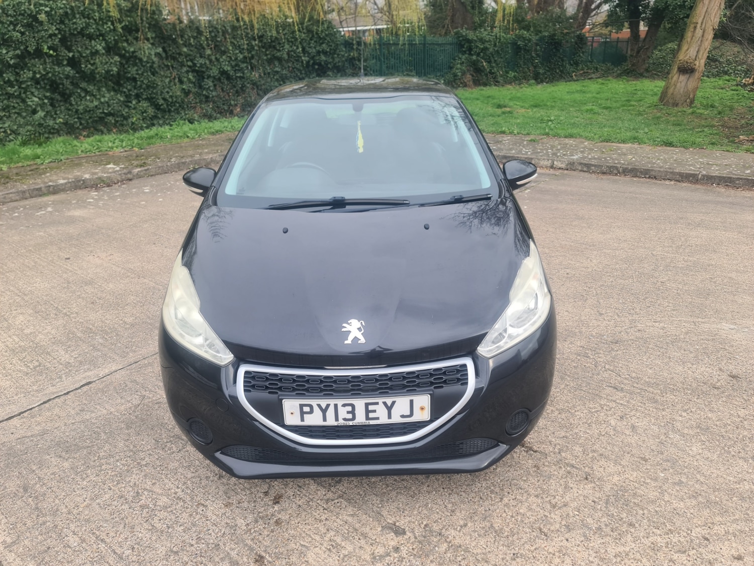 Used Peugeot 208 2013 for sale - 77742571: Photo 3