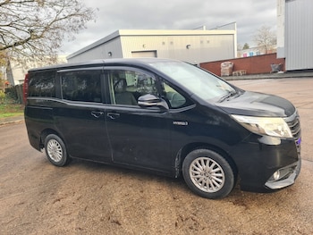 Toyota Noah feature image