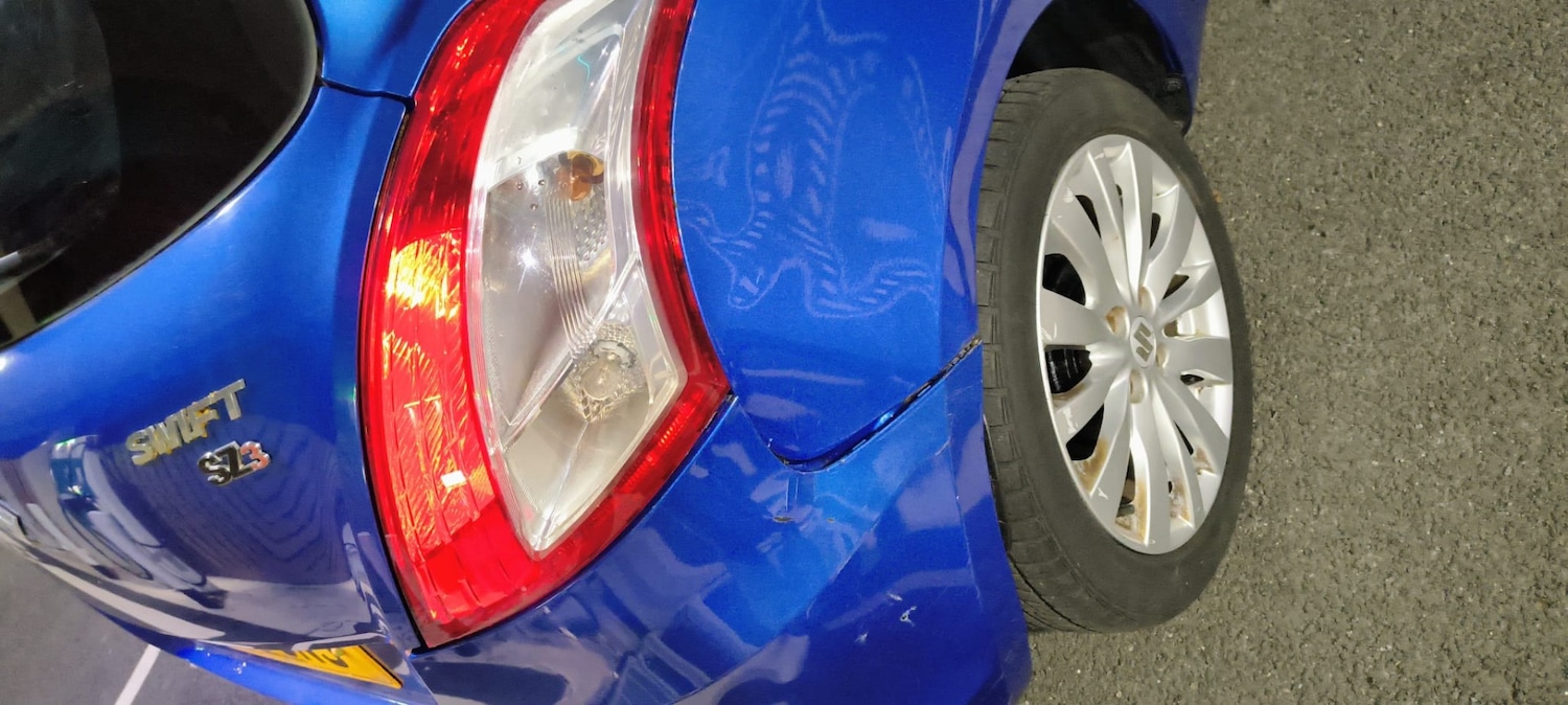 Used Suzuki Swift 2011 for sale - 76706982: Photo 14