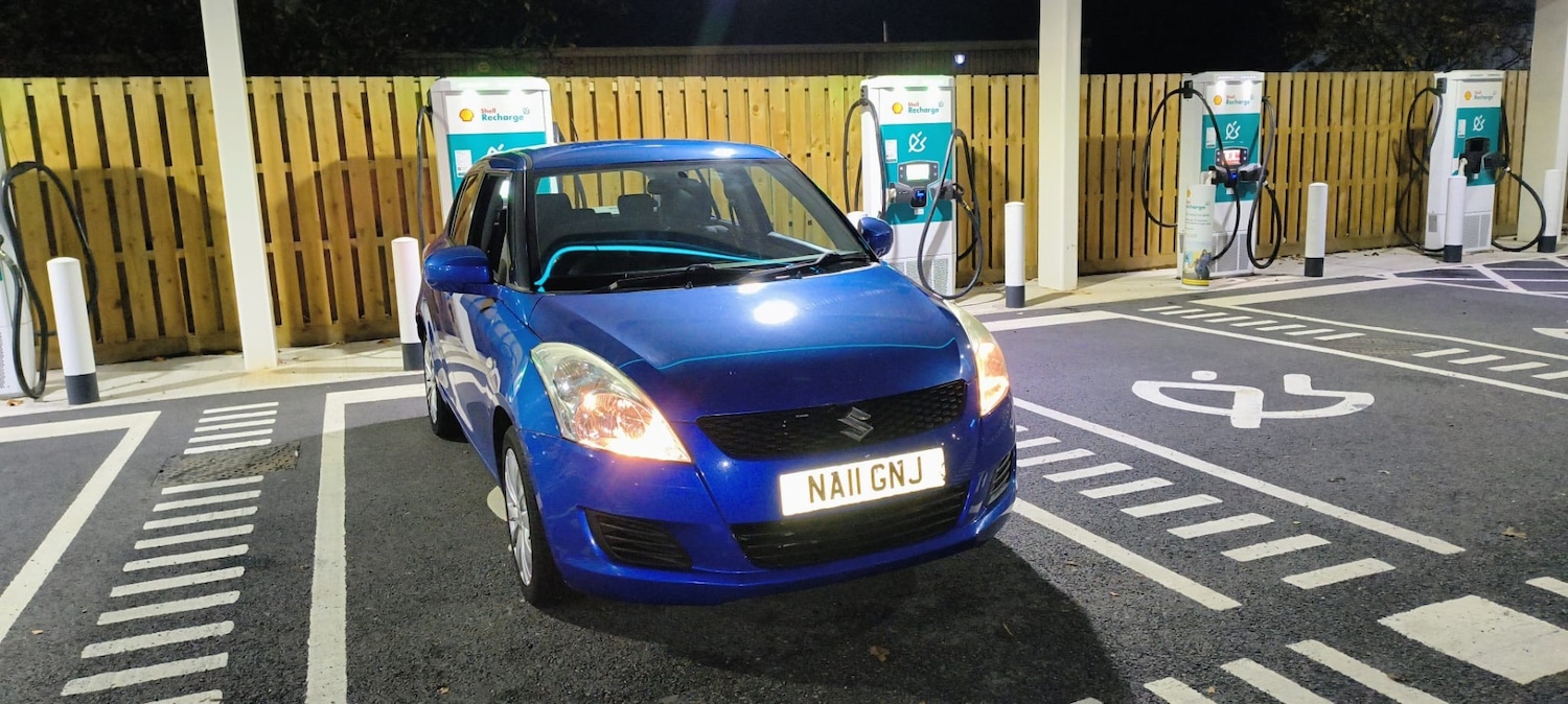 Used Suzuki Swift 2011 for sale - 76706982: Photo 15