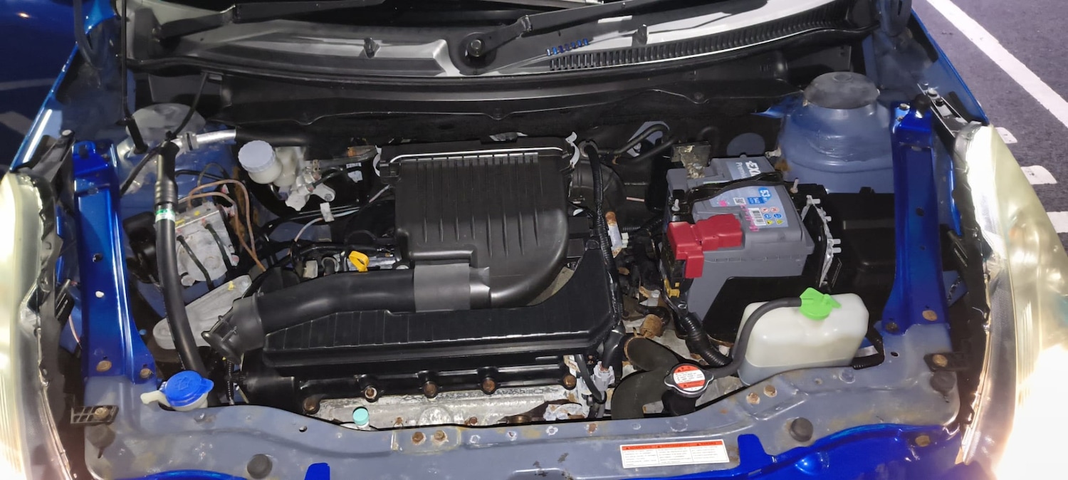 Used Suzuki Swift 2011 for sale - 76706982: Photo 2