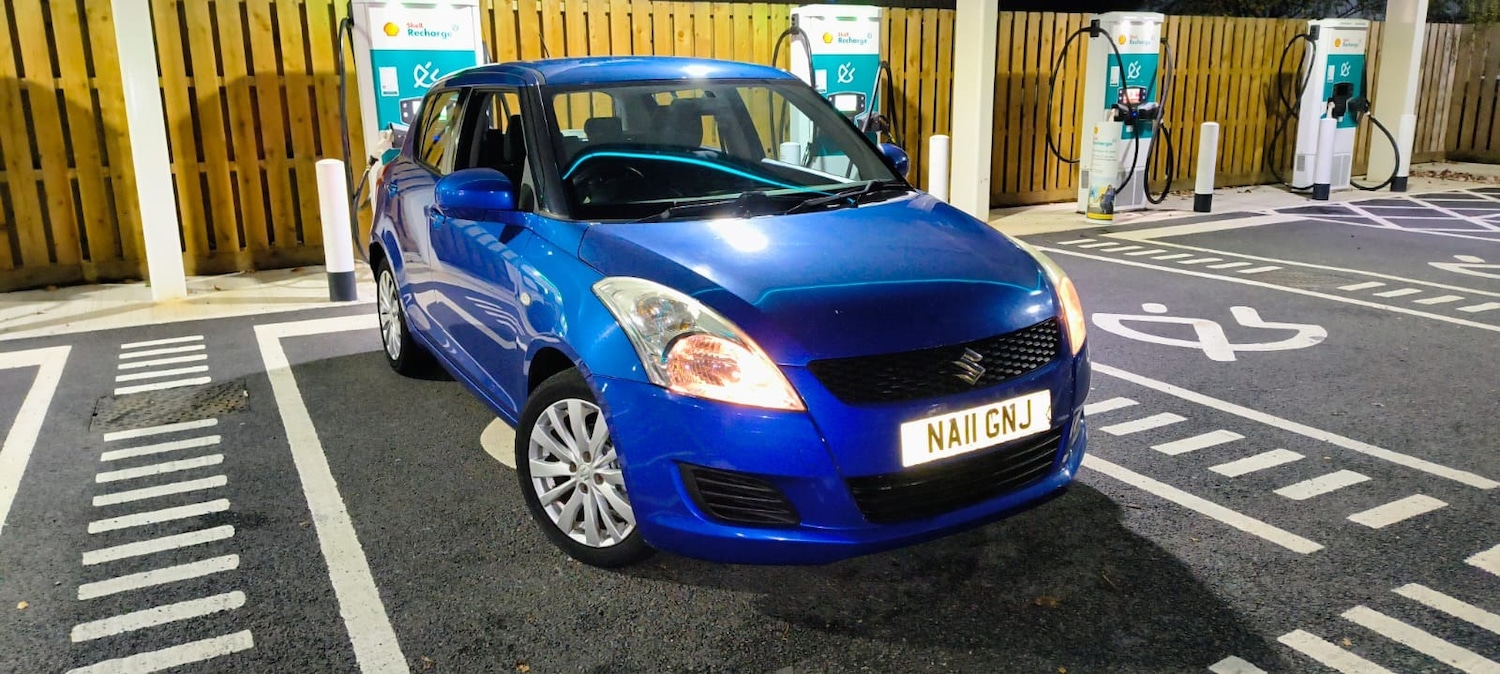 Used Suzuki Swift 2011 for sale - 76706982: Photo 3
