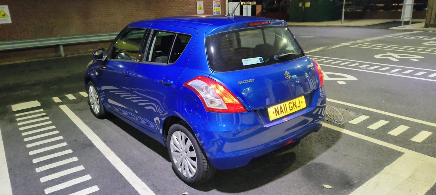 Used Suzuki Swift 2011 for sale - 76706982: Photo 7