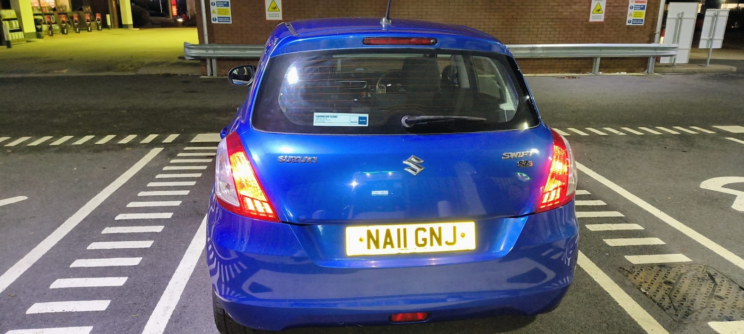 Used Suzuki Swift 2011 for sale - 76706982: Photo 9