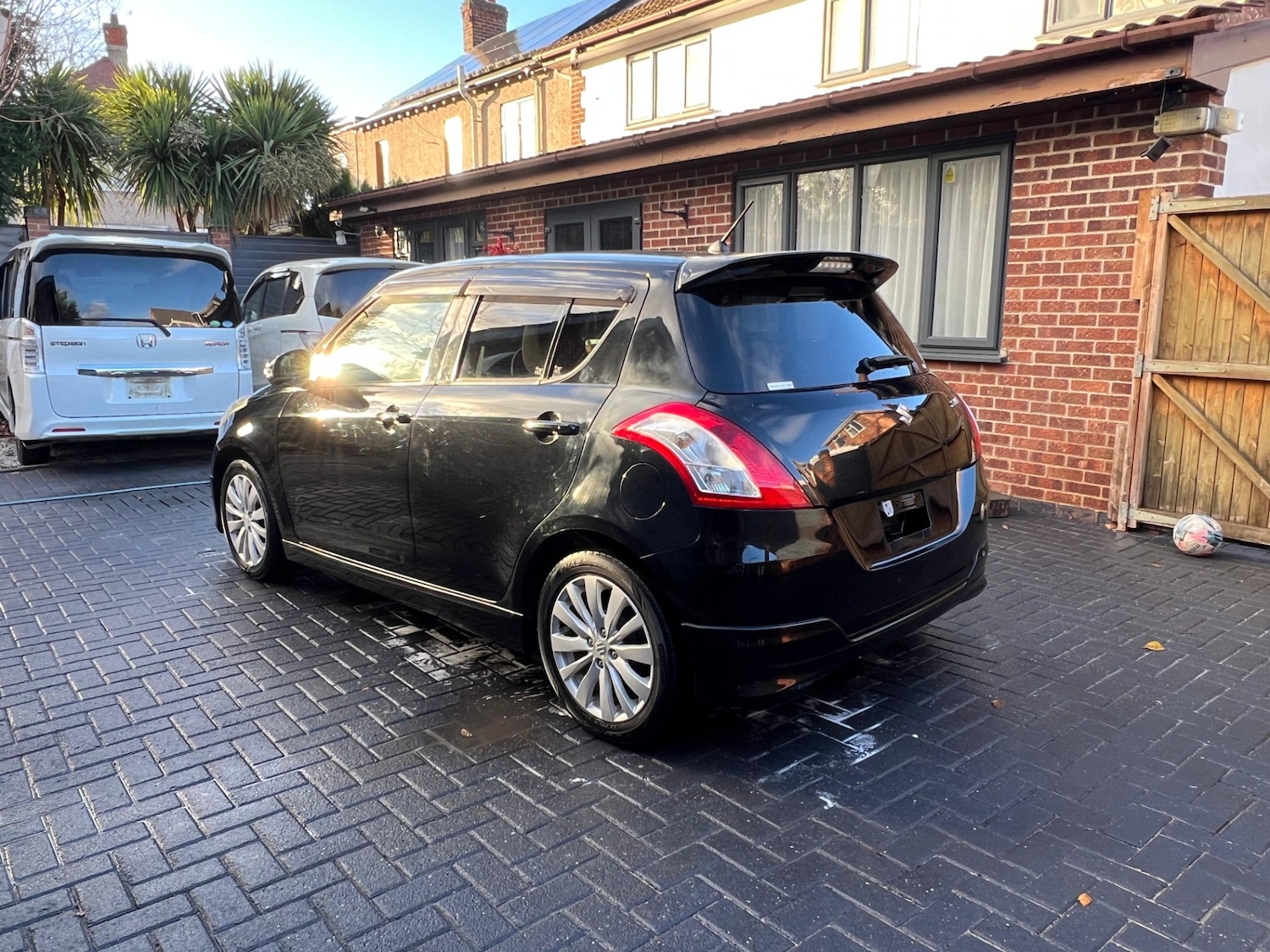 Used Suzuki Swift 2012 for sale - 76807119: Photo 9