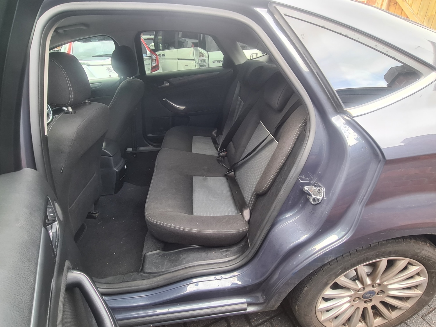 Used Ford Mondeo 2013 for sale - 77393674: Photo 5