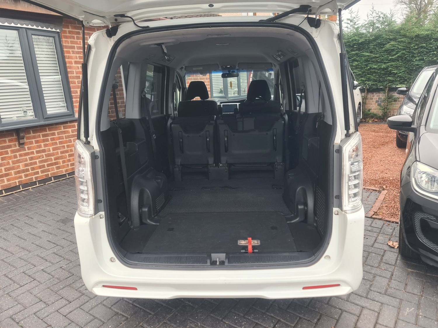 Used Honda Stepwagon 2026 for sale - 77160771: Photo 24