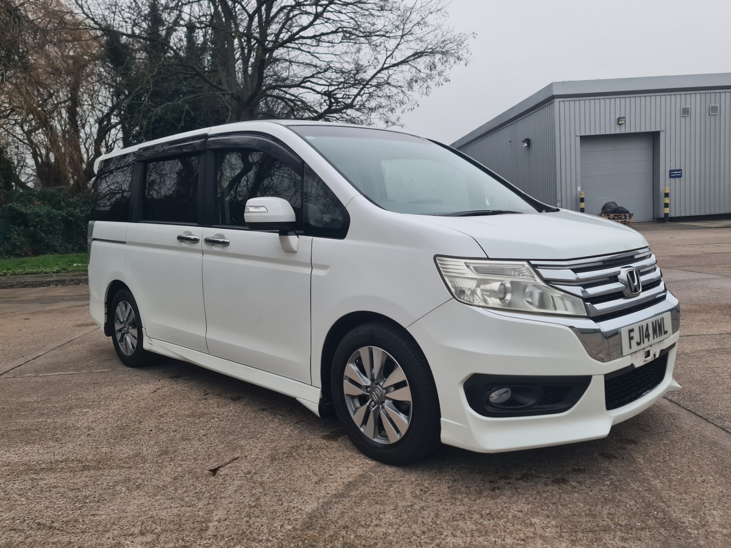 Used Honda Stepwagon 2026 for sale - 77160771: Photo 9