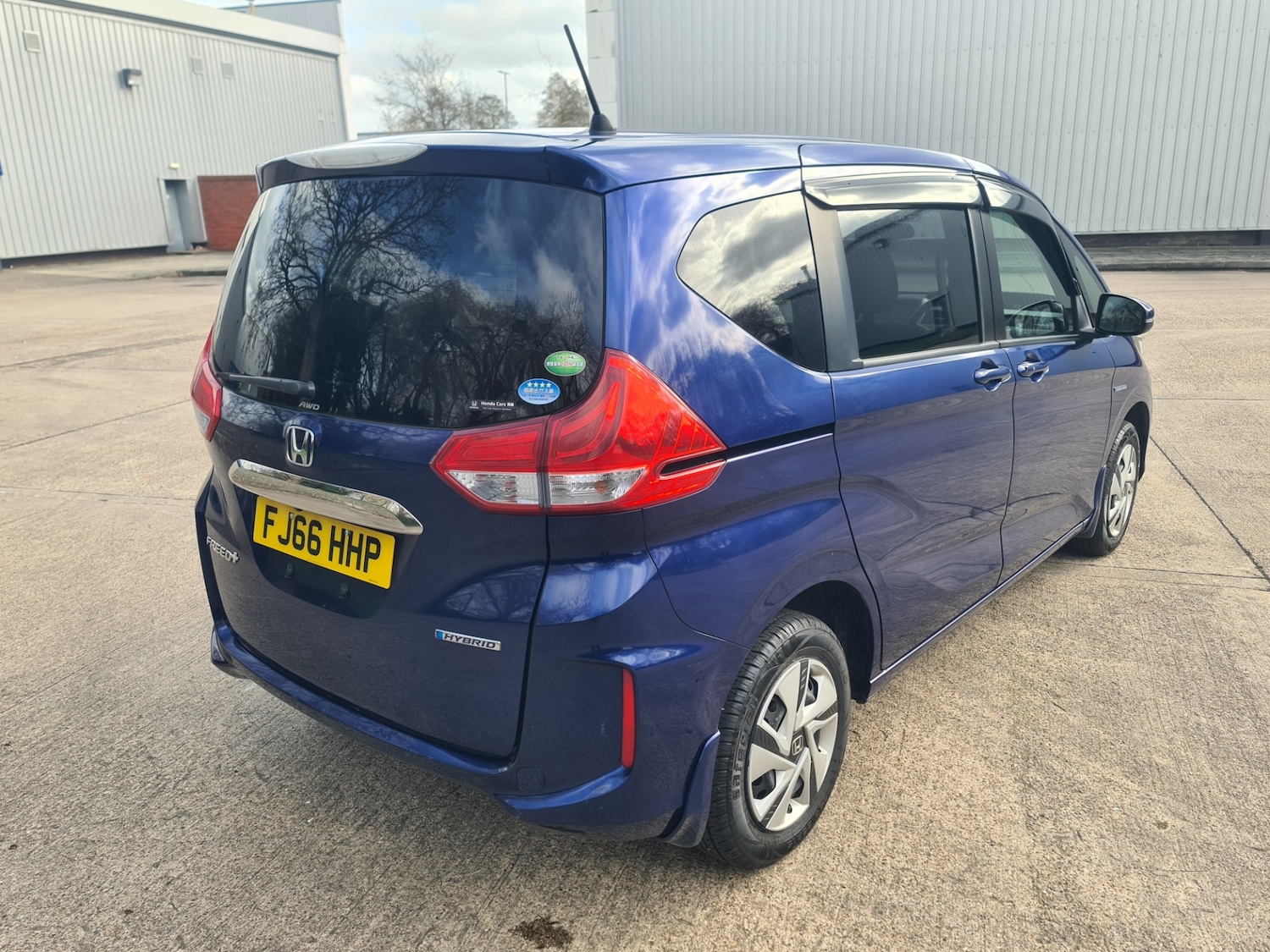 Used Honda Freed 2016 for sale - 77651085: Photo 8