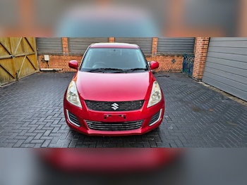 Used Suzuki Swift 2013 for sale - 76807728: Photo