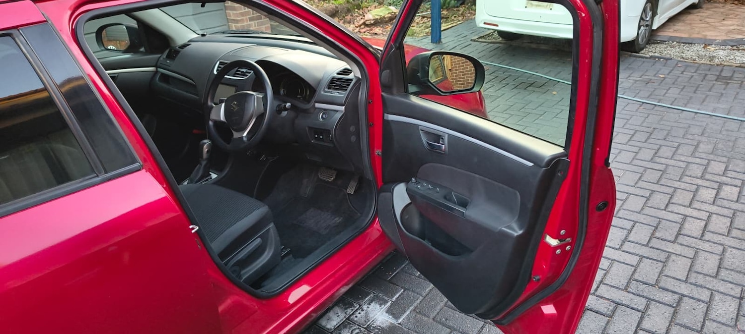 Used Suzuki Swift 2013 for sale - 76807728: Photo 6