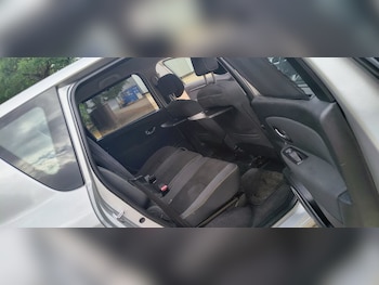 Used Renault Scenic 2009 for sale - 76302074: Photo