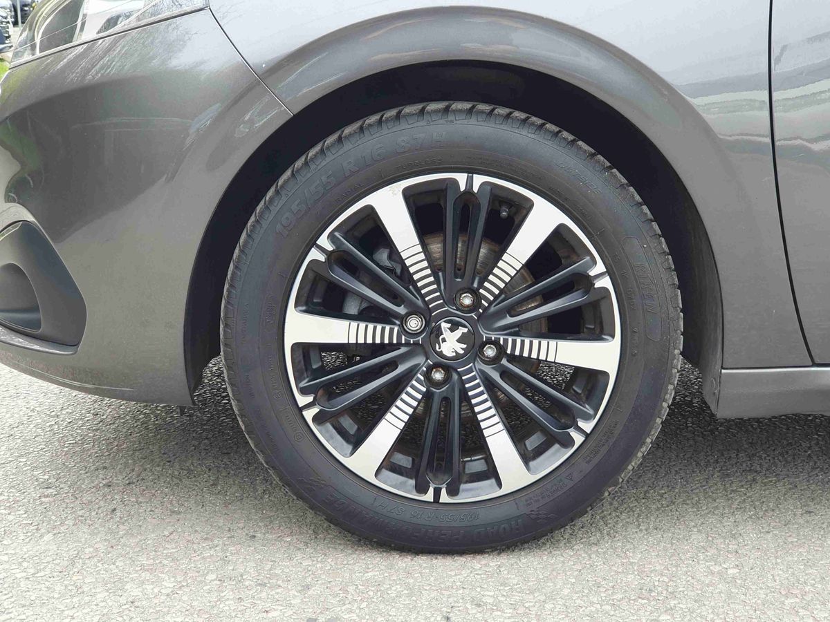 Used Peugeot 208 2018 for sale - 77988380: Photo 9