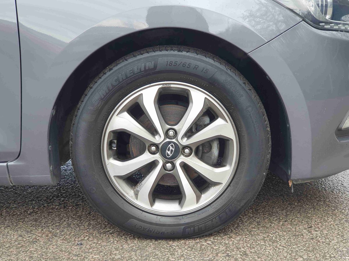 Used Hyundai i20 2018 for sale - 77648058: Photo 9