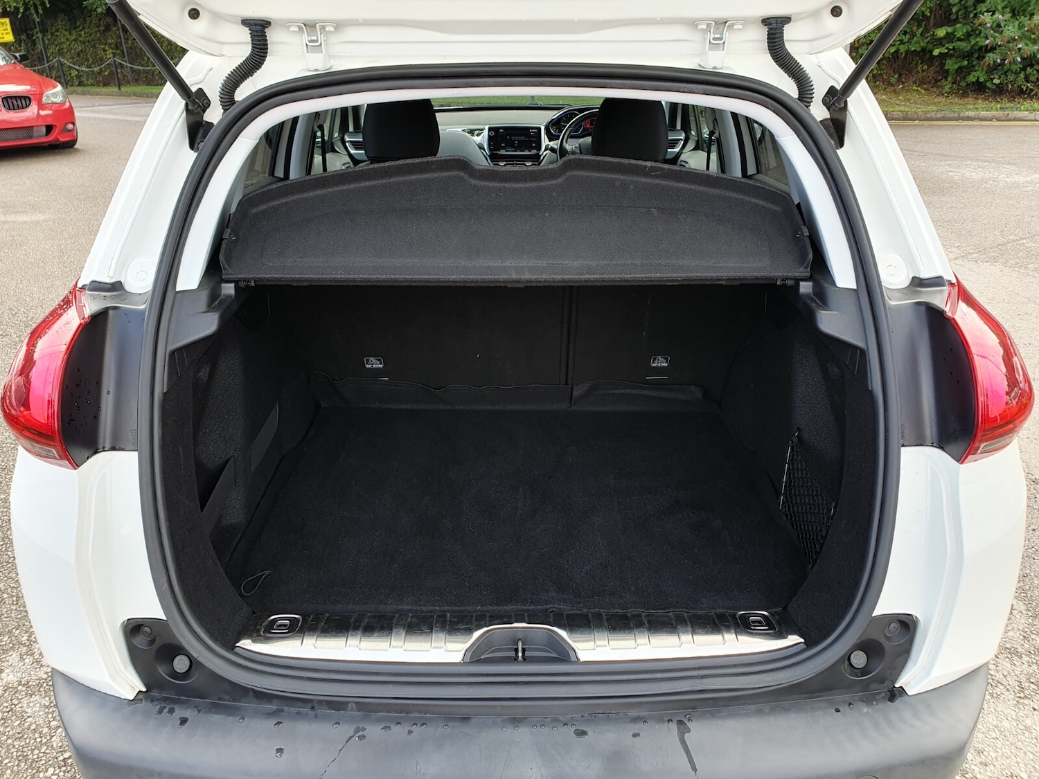 Vehicle 29