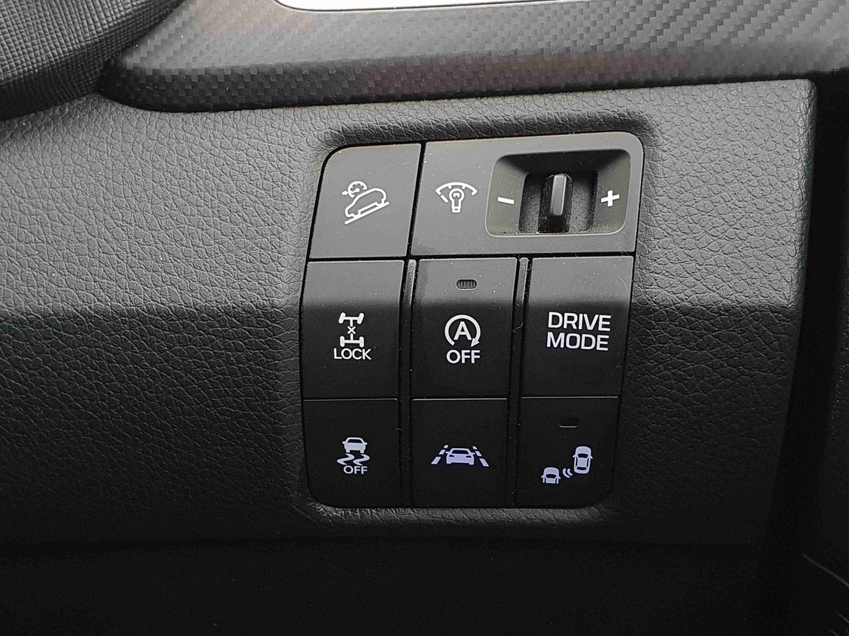 Used Hyundai Santa Fe 2017 for sale - 76539910: Photo 23