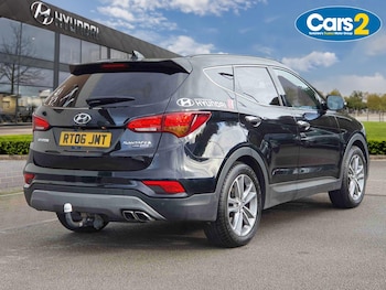 Used Hyundai Santa Fe 2017 for sale - 76539910: Photo