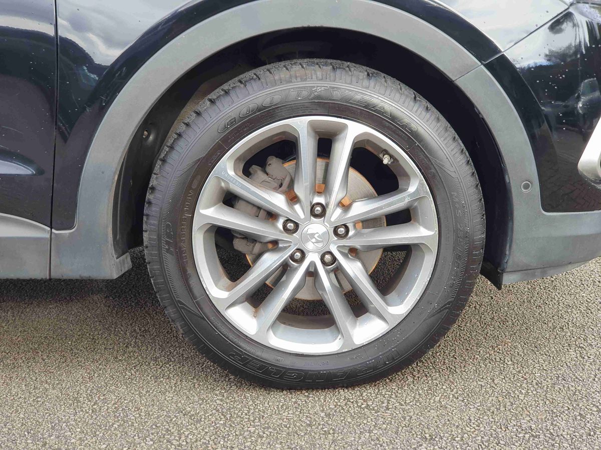 Used Hyundai Santa Fe 2017 for sale - 76539910: Photo 9