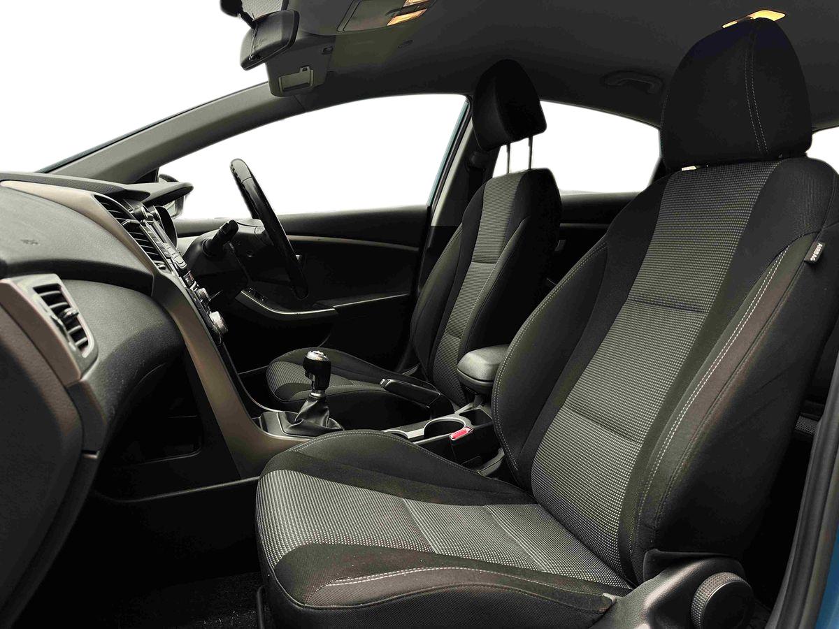 Used Hyundai i30 2015 for sale - 76602988: Photo 16