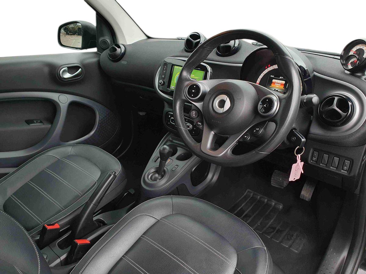 Used smart fortwo 2016 for sale - 77413847: Photo 10