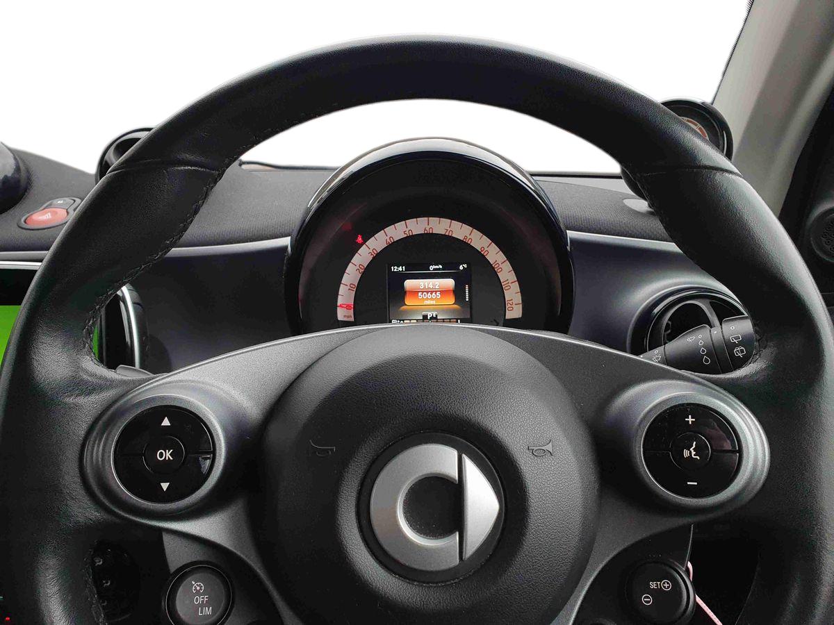 Used smart fortwo 2016 for sale - 77413847: Photo 13