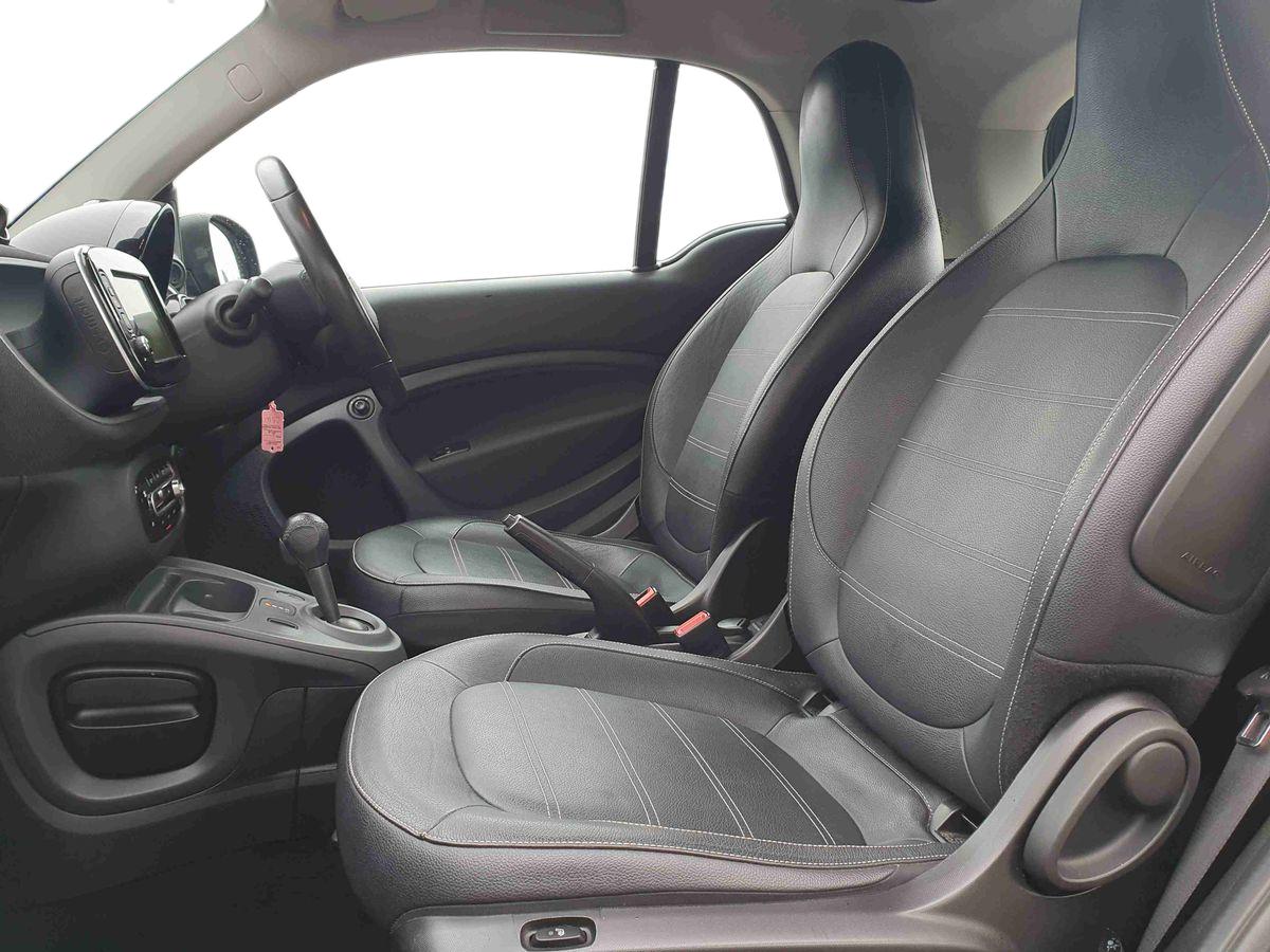 Used smart fortwo 2016 for sale - 77413847: Photo 16