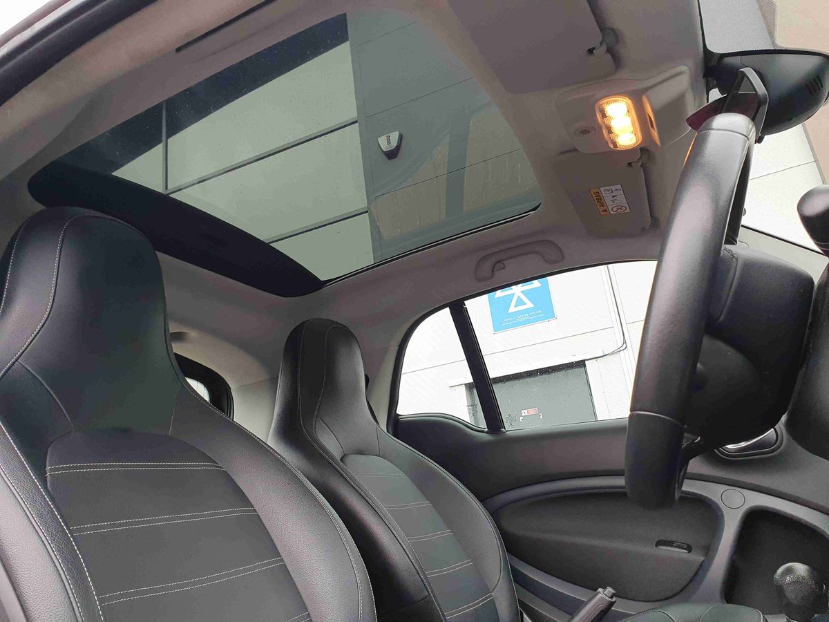 Used smart fortwo 2016 for sale - 77413847: Photo 21