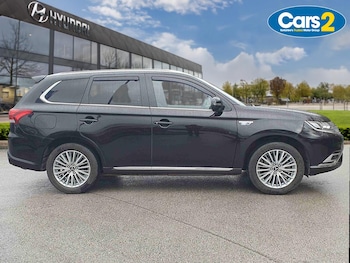 Used Mitsubishi Outlander 2019 for sale - 77499611: Photo
