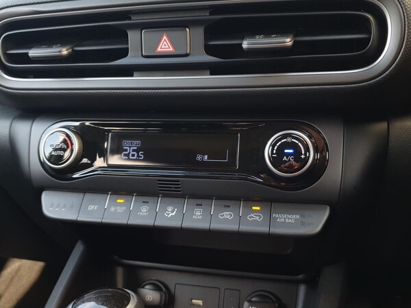 Used Hyundai KONA 2021 for sale - 76112237: Photo 21