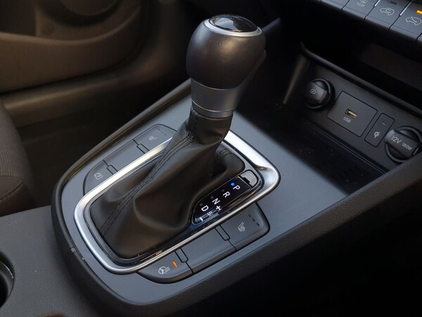 Used Hyundai KONA 2021 for sale - 76112237: Photo 23