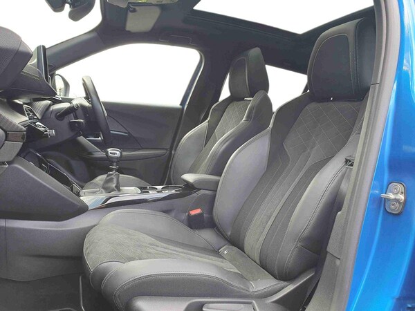 Used Peugeot 2008 2021 for sale - 75471217: Photo 16