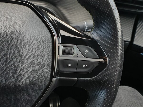Used Peugeot 2008 2021 for sale - 75471217: Photo 26