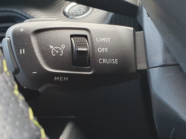 Used Peugeot 2008 2021 for sale - 75471217: Photo 27