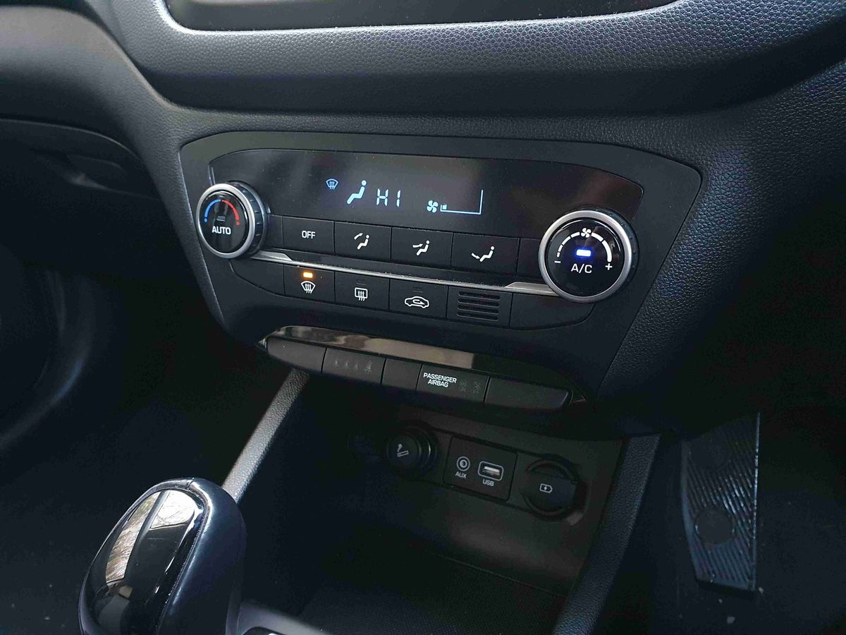 Used Hyundai i20 2020 for sale - 77111592: Photo 21