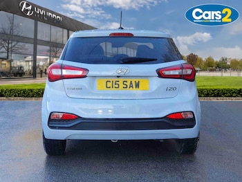 Used Hyundai i20 2020 for sale - 77111592: Photo