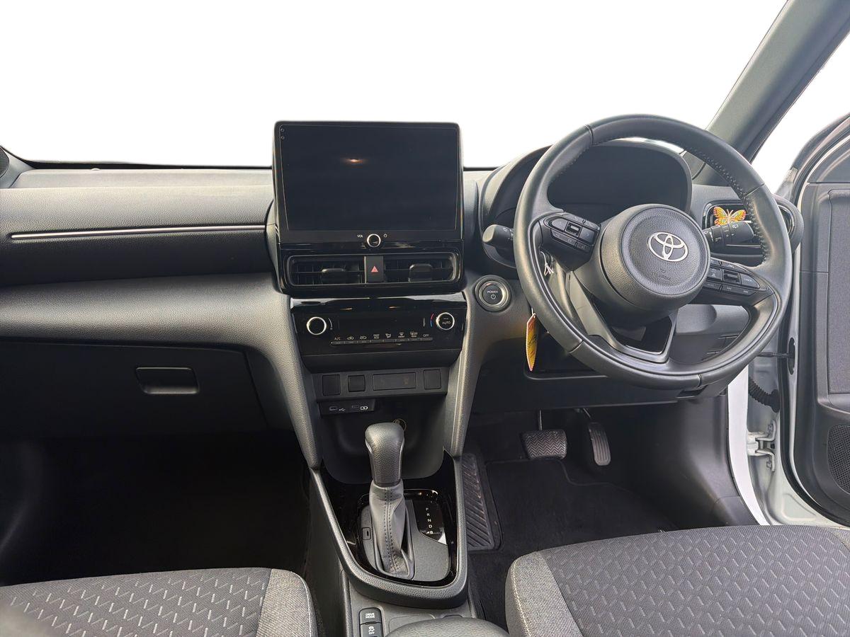 Used Toyota Yaris Cross 2024 for sale - 77726047: Photo 11