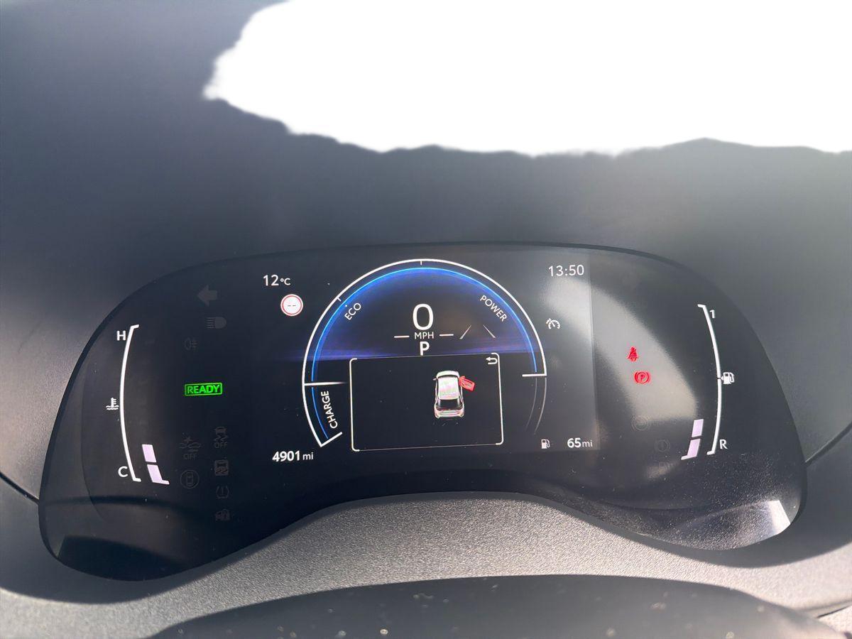 Used Toyota Yaris Cross 2024 for sale - 77726047: Photo 14