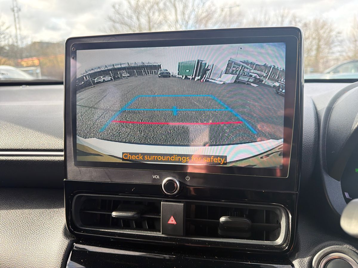 Used Toyota Yaris Cross 2024 for sale - 77726047: Photo 19