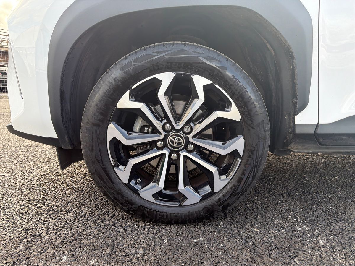 Used Toyota Yaris Cross 2024 for sale - 77726047: Photo 9