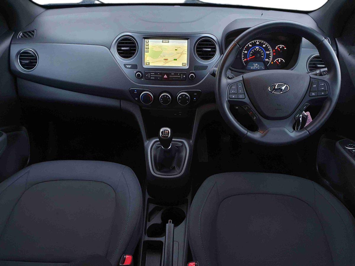 Used Hyundai i10 2019 for sale - 77576360: Photo 11