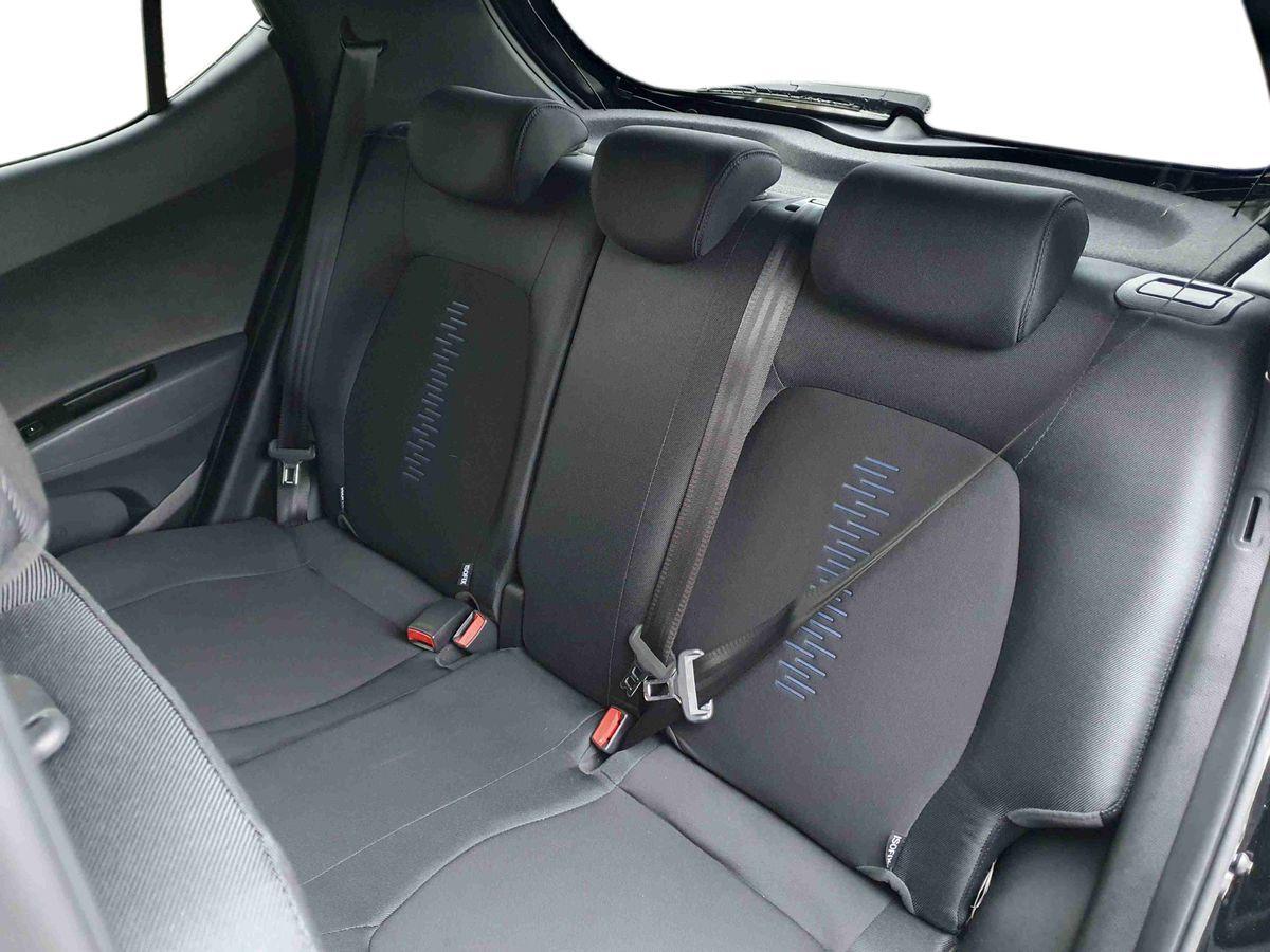 Used Hyundai i10 2019 for sale - 77576360: Photo 17