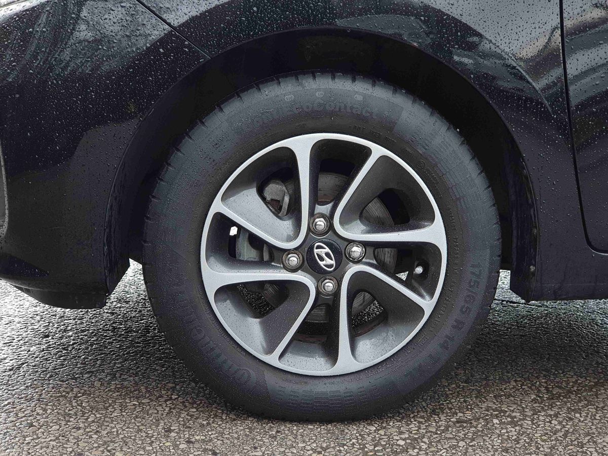 Used Hyundai i10 2019 for sale - 77576360: Photo 9