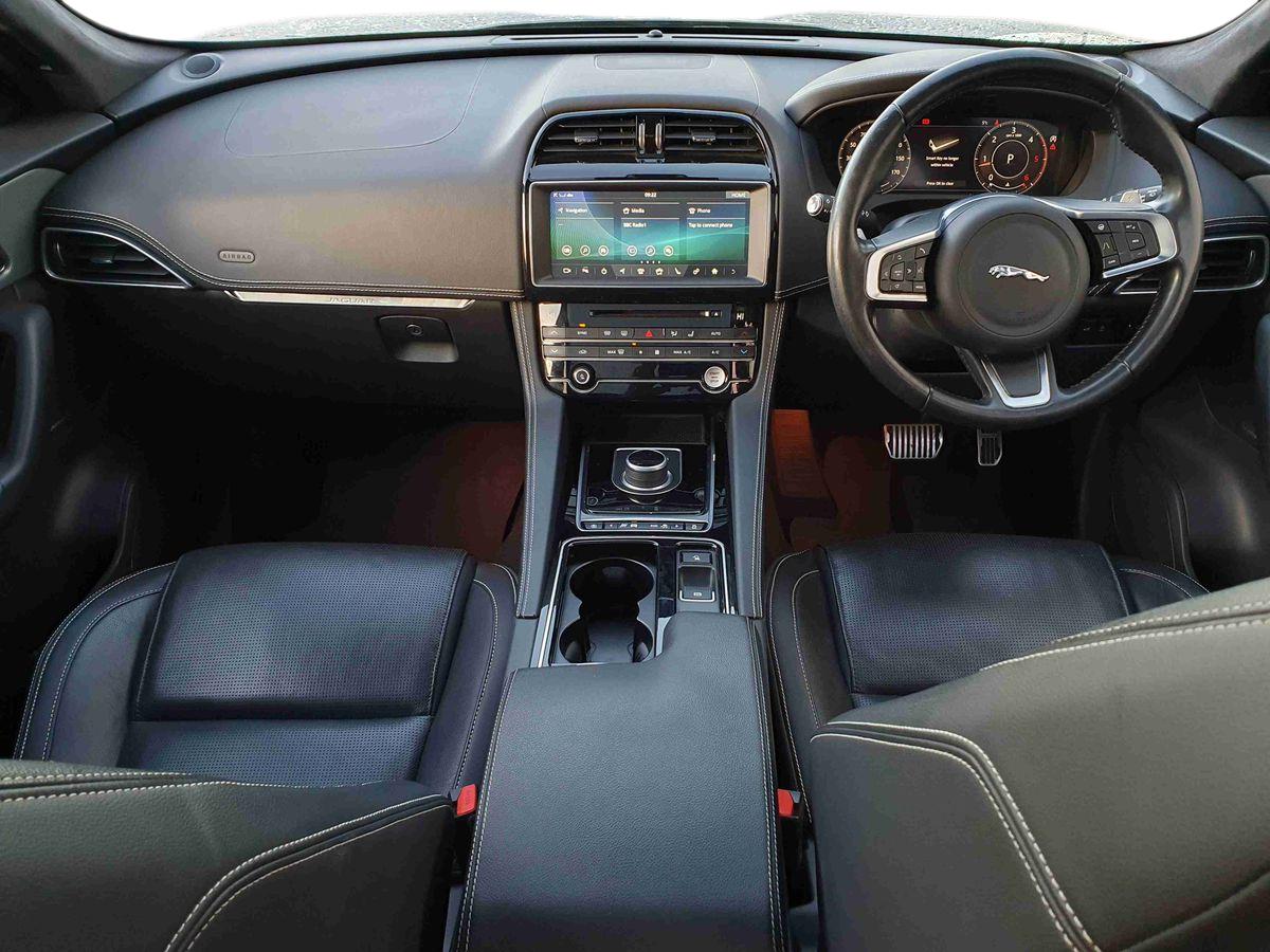 Used Jaguar F-Pace 2019 for sale - 76796210: Photo 11