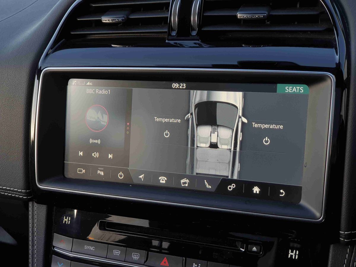 Used Jaguar F-Pace 2019 for sale - 76796210: Photo 22